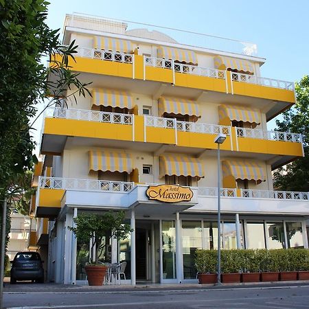 Hotel Massimo Riccione Dış mekan fotoğraf