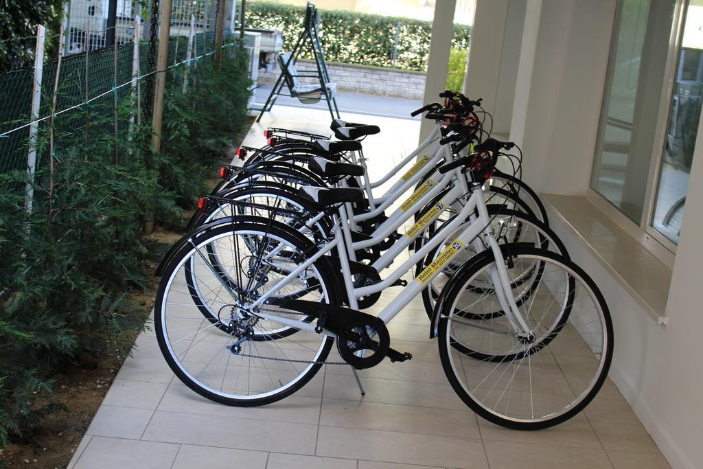 Hotel Massimo Riccione Dış mekan fotoğraf