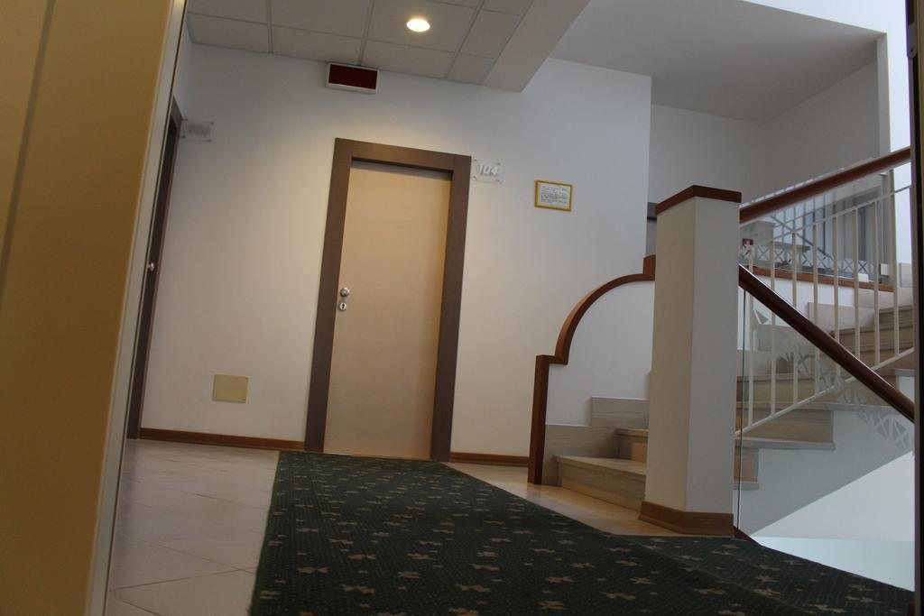Hotel Massimo Riccione Dış mekan fotoğraf